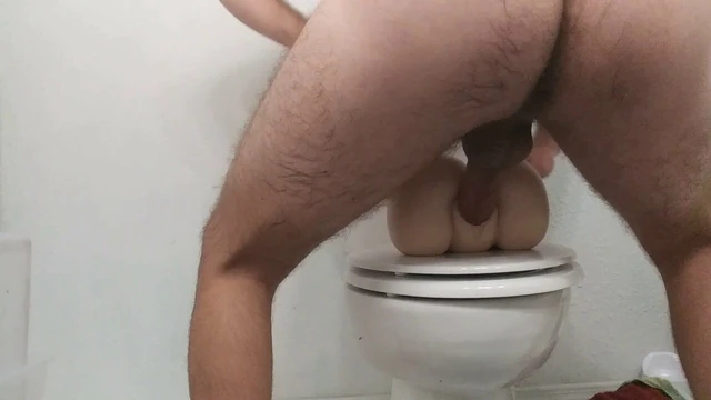 I love practicing stamina in this tight toy feels so good