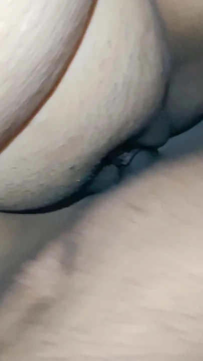 Känslomässigt ögonblick från "Indisk deshi bhabhi doggy style jävla porrfilm hindi ljud"