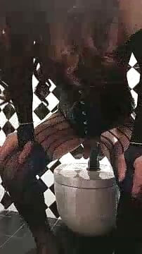 عاهرة عربية مثيرة