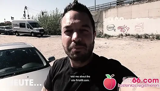 Ateşli orta yaşlı seksi kadın Julia Exclusiv için edepsiz randevu