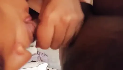 Mengunjungi ibu tiriku yang menjanda - dia dientot sama cowok india