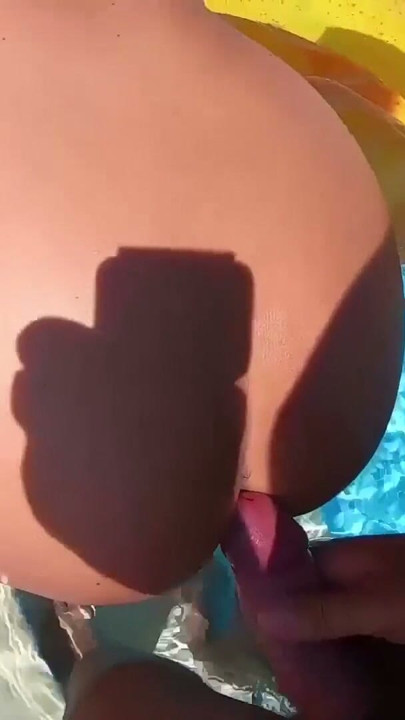 PUBLIC! STRANGER FUCKS ME IN THE MIDDLE OF THE HOTEL POOL! | Clip 1