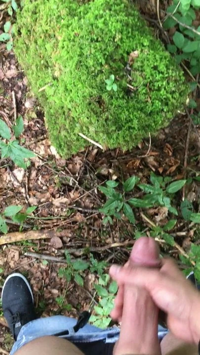 Public cumshot