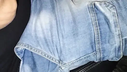 Student provokes voyeurs in the parking lot