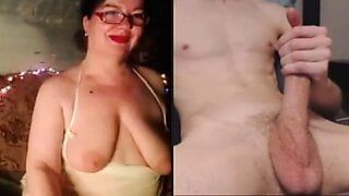 Cara se masturba maduro na frente da webcam, close-up