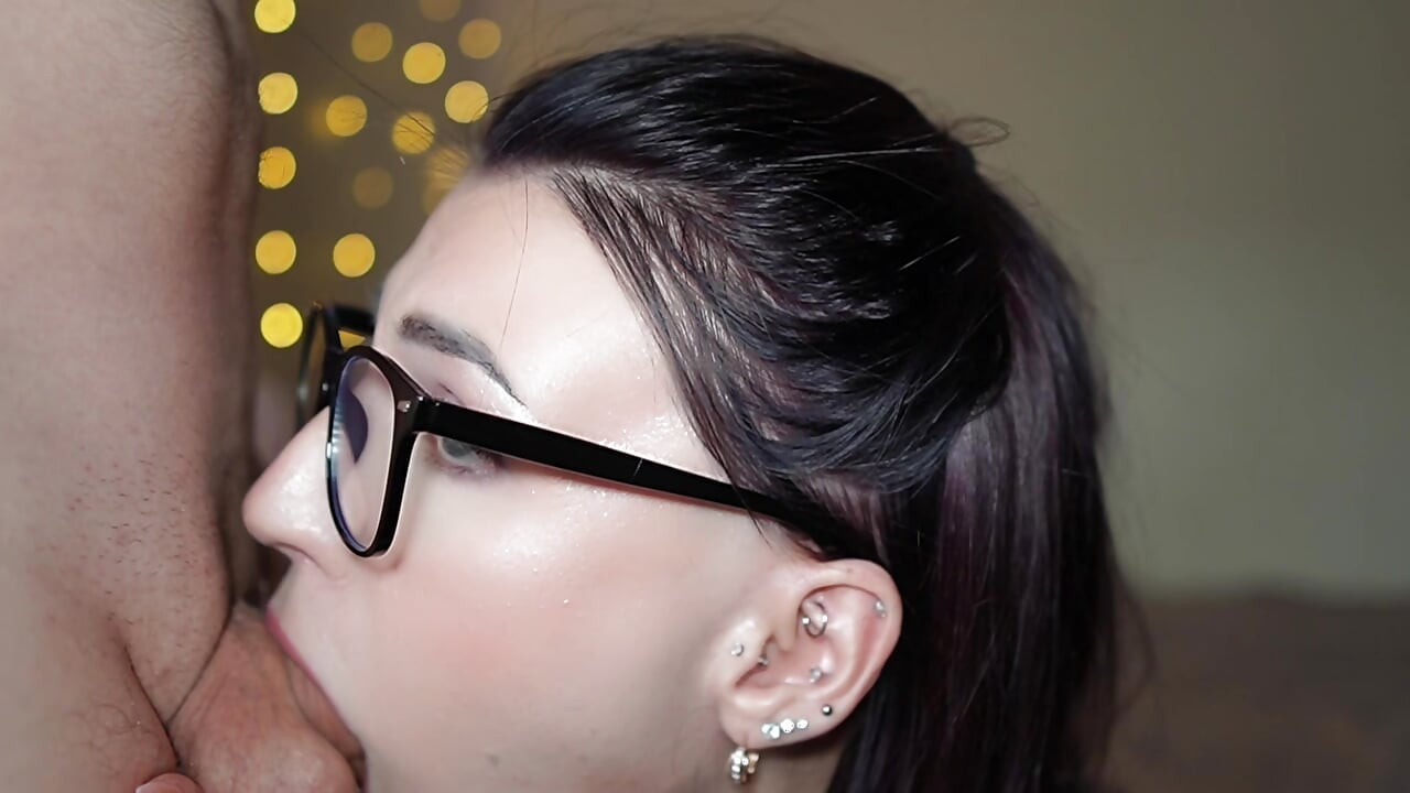 My Classmate Gave me an Intence Blowjob After  School