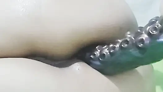 Milf mature stepmom looks for someone to put a huge cock in her 4