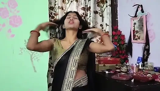 Stiefbruer hatte sex mit stiefschwester auf dem Teris Balkon, während er eine-position einnimmt