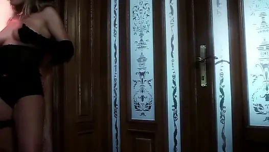 Mature Blonde Has Anal Sex With A Hung Dude