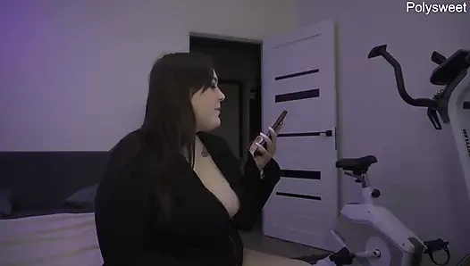 Porno hikayesi: Hayatındaki ikinci anal seks sırasında bir orospu gibi akıyordu