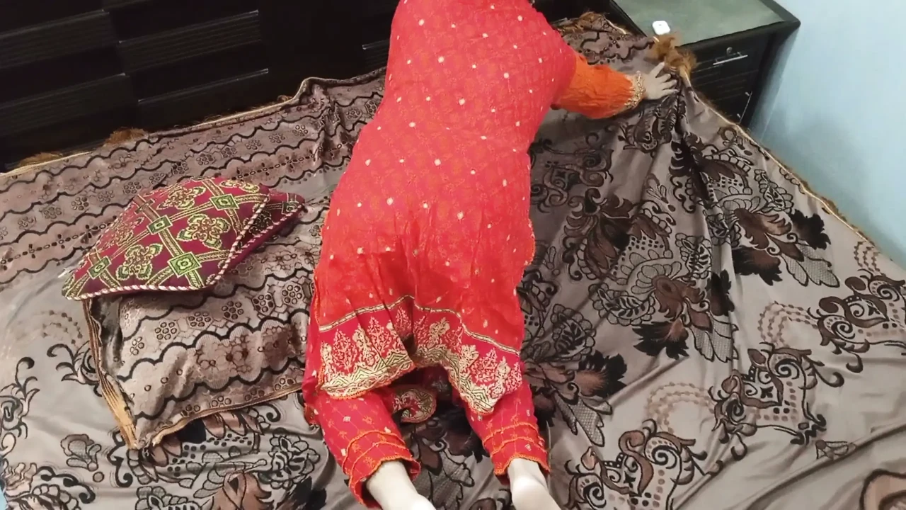 Indian Desi Husband & Wife&rsquo;s Intimate Evening
