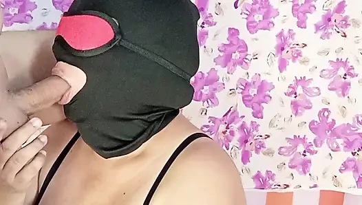 Geile indische mami tief in den hals und arschanbetung