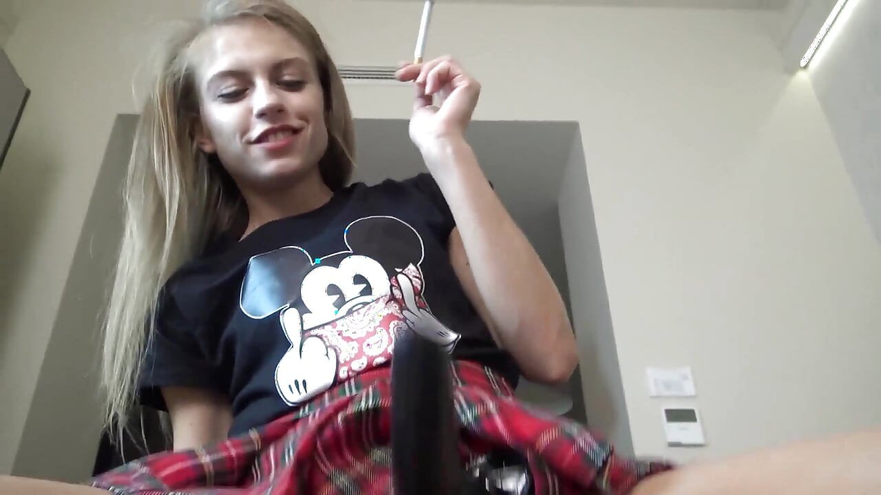 Sucking Fag of the Cheeky Humiliatrix Teen Slut!