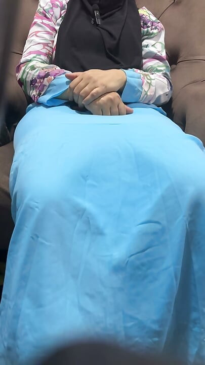 Ustazah surrenders body for money Part 1