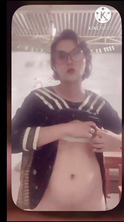 Sjajan dan sisanja mojih grudi