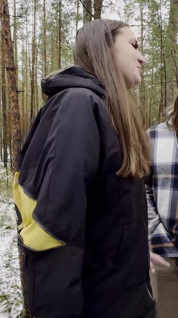 Une assistance routière récompensée par du sexe en voiture