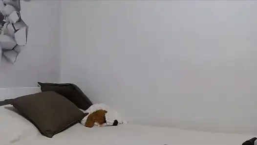 Kırmızı tangalı seksi iri güzel kadın