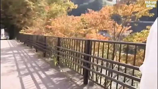 Горячая Spring Inn после работы известна подавляющей интимным опытом гостеприимства взрослых - сцена.5