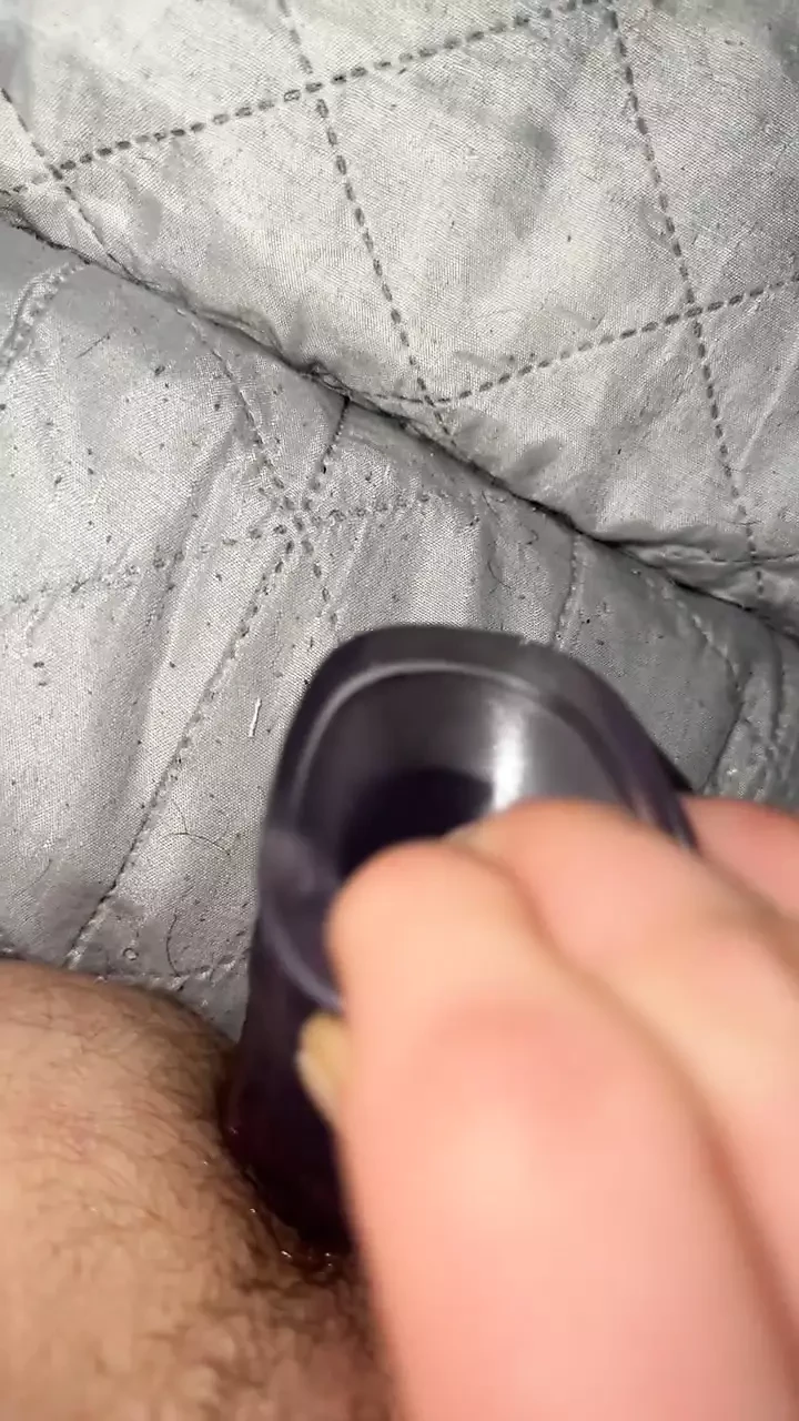 Dildo ile ilk kez götümü sikiyorum