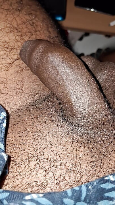 Indian BBC guy solo jerking video 232