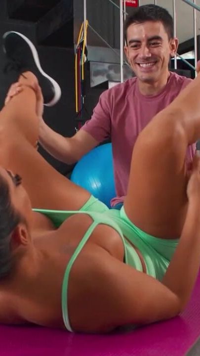 Yoga With A High-Intensity Fuck Megan Fiore Brazzers