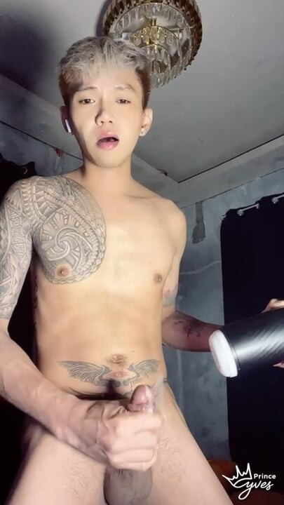 Filipino Inked Boy Enjoy and Have Pleasure Playing with His Cock Sex Toy