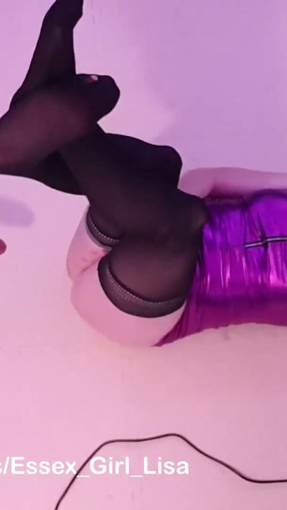 Deep Anal Machine Fucking with 8 inch Dildo for Lisa | Clip 1