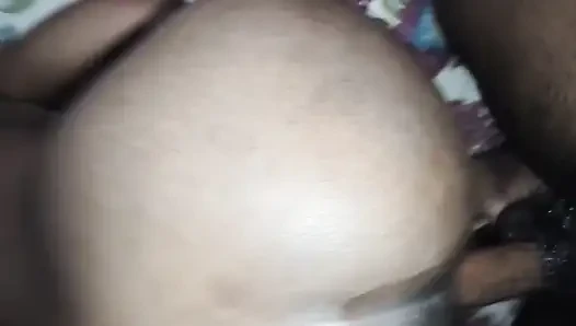 Ich Habe Meine Freundin Gefickt, Bevor Ich Ungeschnittene Echte Video-kopfhörer Arbeiten Wollte.