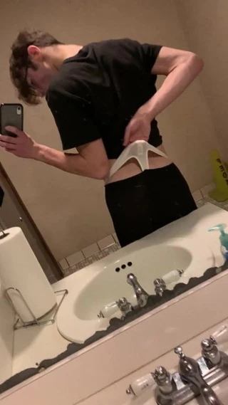 Wedgies wearing leggings for you