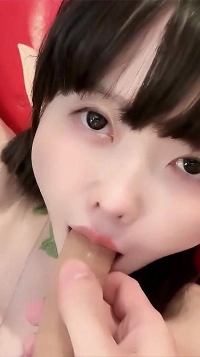 ELF Caught a fair-skinned petite elf! Punishing her with a human cock | Clip 1