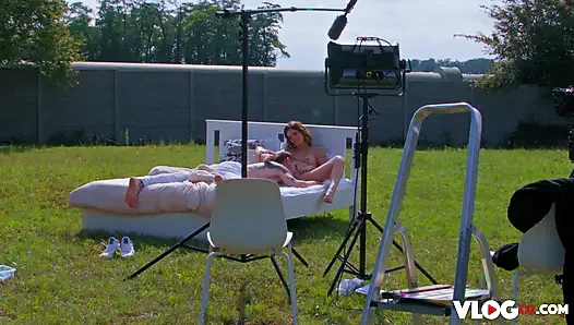 Eine intime session mit ada lapiedra unter der sonne