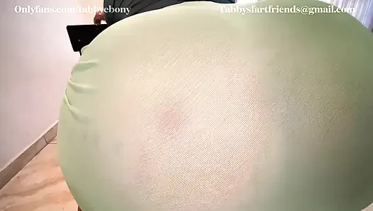 FURZKÖNIGIN TABBYEBONY - POV - FURZT DICH!