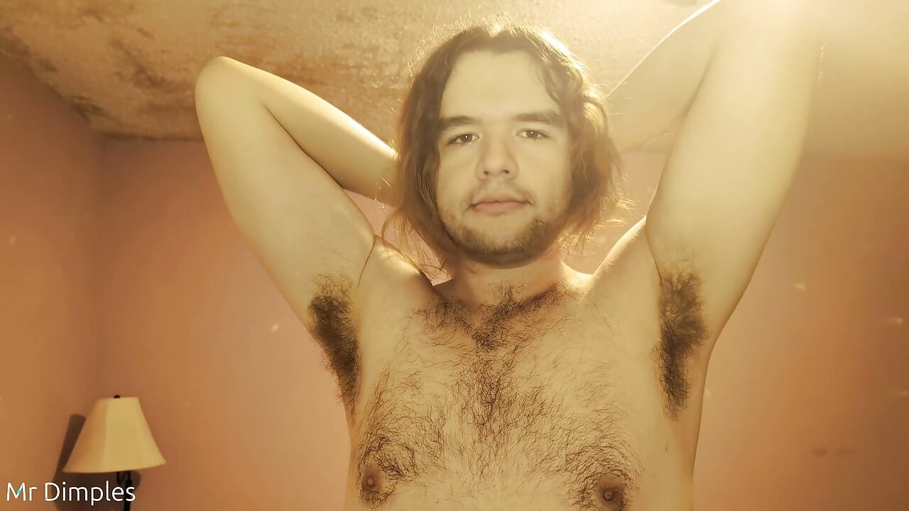 Pokazujem svoje pazuhe nakon treninga!