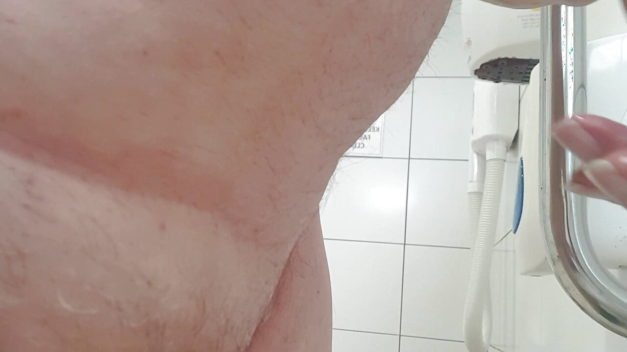 Drying in the bathroom..hot air