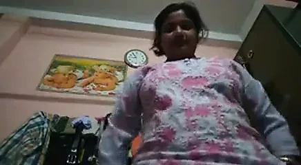Boudi dress change