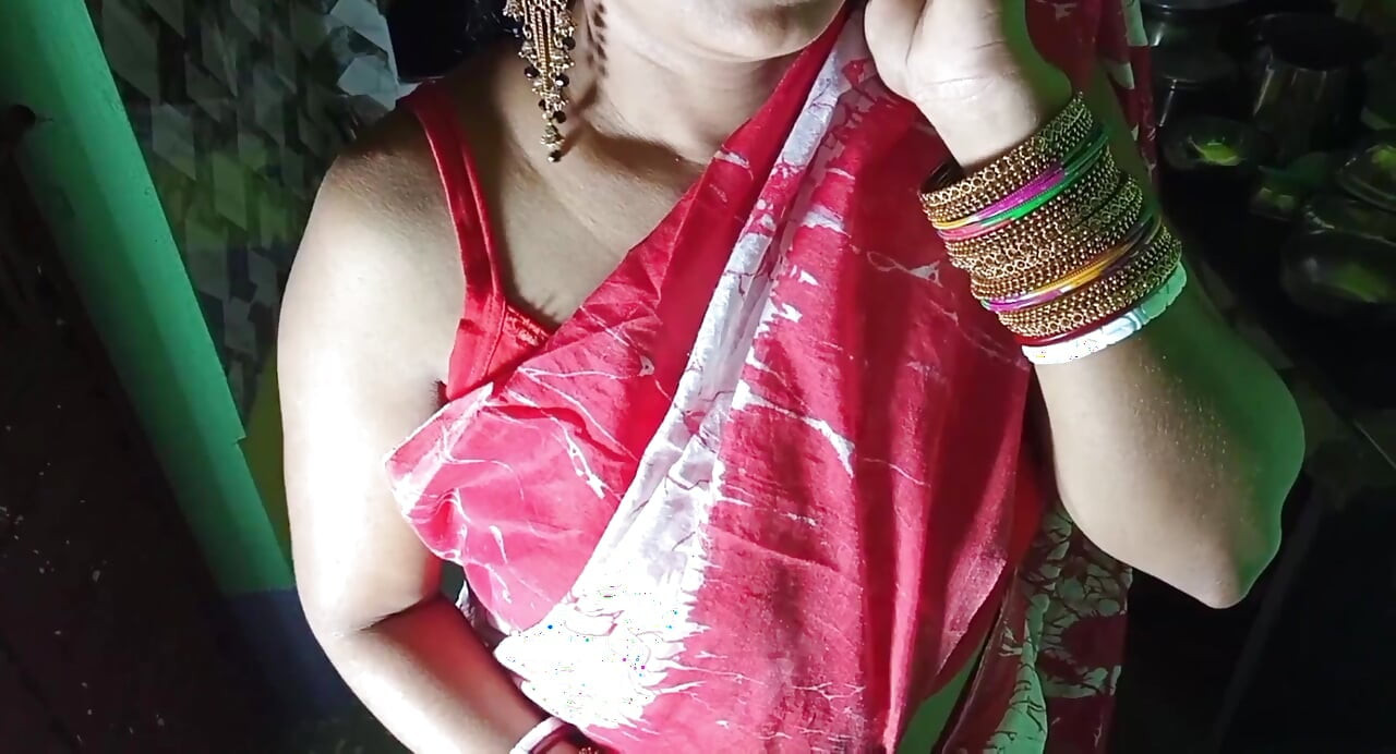 zomato boy who came to deliver food was tricked and got xxx pussy fucked