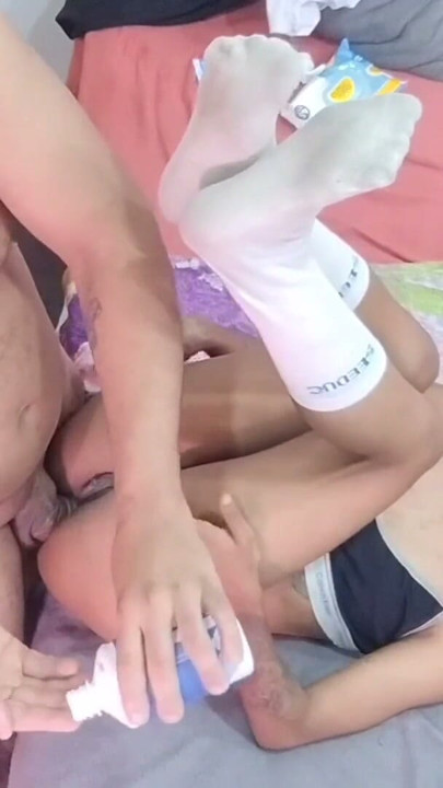 Petite anal real | Clip 1