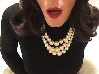 housewife plays with herself