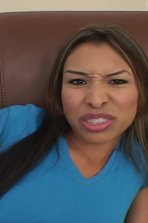 Nataly Rosa: Exotická kráska a orgasmy