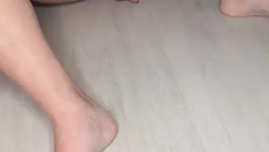 Быстрая скачка до оргазма на моем любимом дилдо