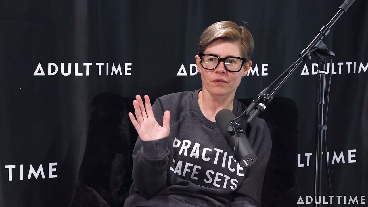Lulu Chu & Octavia Red Good Literotica, Gooning & Escaping Camp Conversion  the Adult Time Podcast