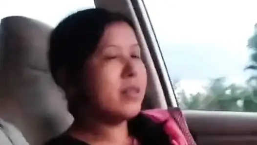 Тетушку со своим бойфрендом застукал муж