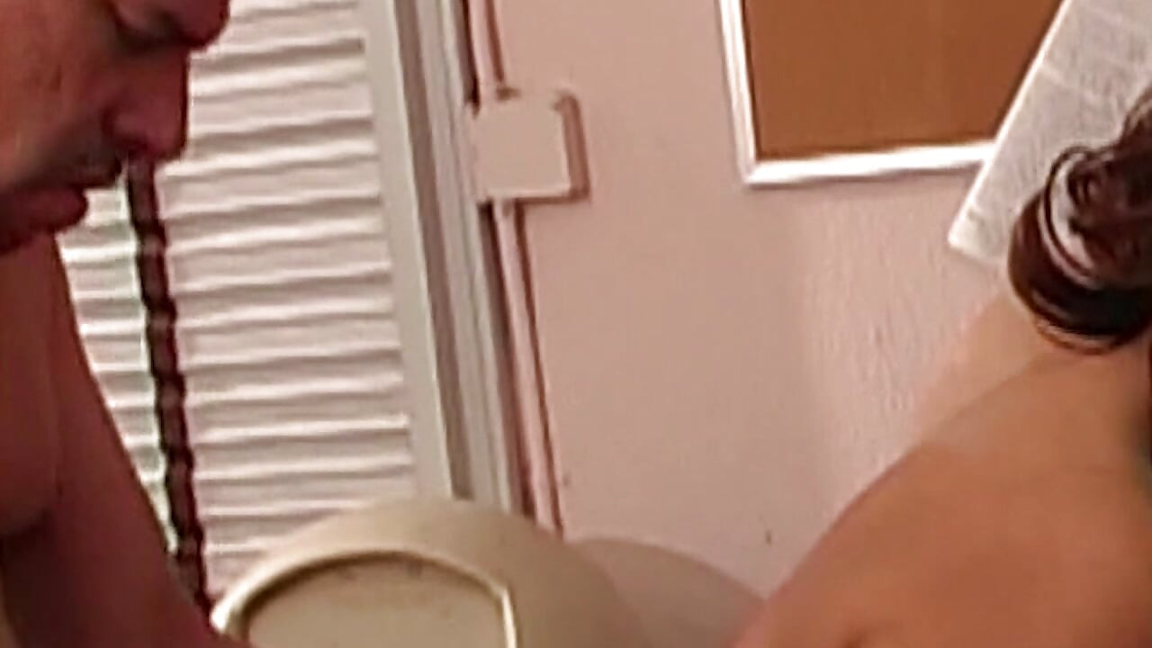 Leidenschaftlicher Amateur-Sex: Von Zärtlichkeiten zu