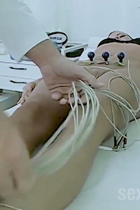 Two Horny Pussies for Extremely Dr. Dirty