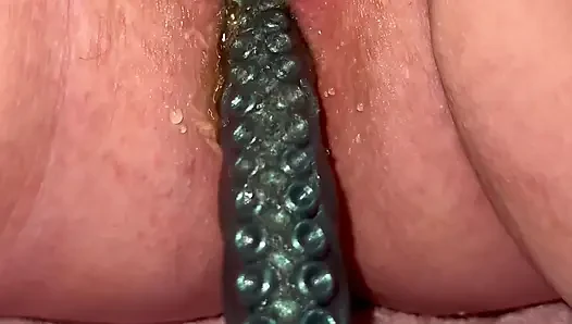 Using a octopus vibrator on my wife's very lubed up pussy makes her cum multiple times and squirt