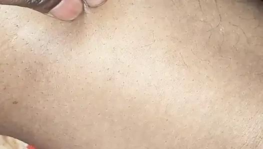 Üvey kız kardeşimin götünü parçaladı