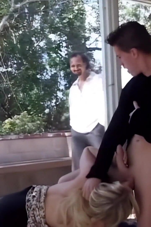 Hard, Intense and Fiery Double Penetration for a Sublime Taylor Lynn