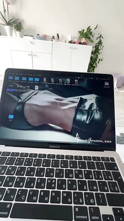 Cleaning Lady Was Undressed by the Client