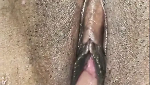 Bayar sewa rumah sama pemiliknya pakai lidahku - bagian 1