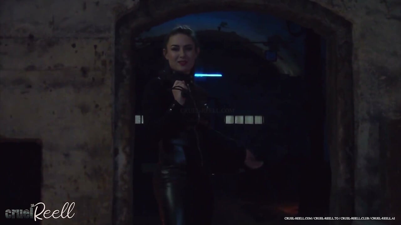 Cirque de Reell Video
